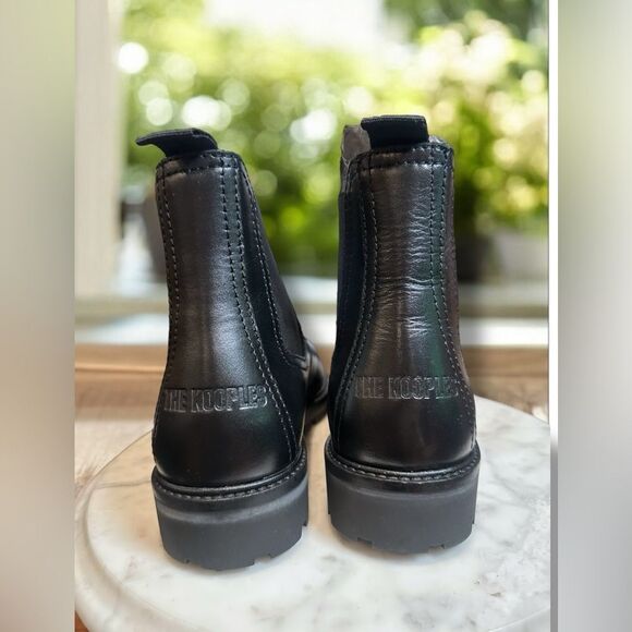 NEW The KOOPLES $495 SMOOTH LEATHER CHELSEA BOOTS Size EU 42 - Picture 8 of 16